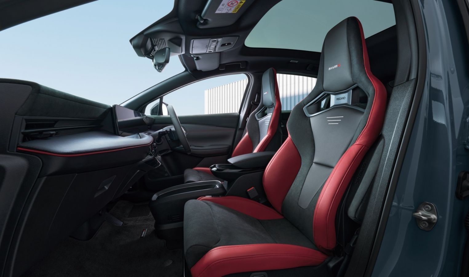 Το νέο Nissan LEAF NISMO ήρθε με σπορ εμφάνιση αλλά χωρίς έξτρα άλογα